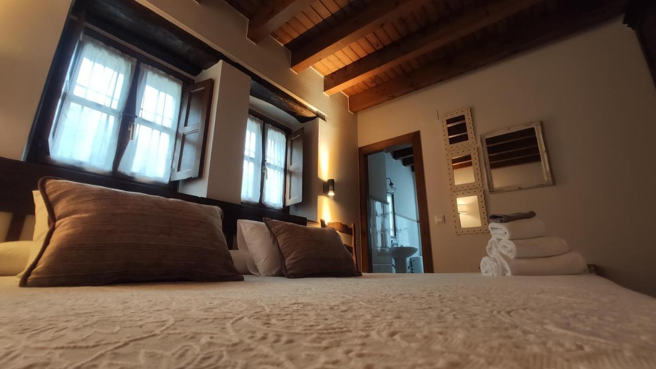 El Colladín Casa de hóspedes Llerices Exterior foto